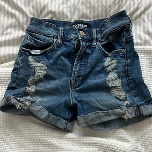 Express shorts